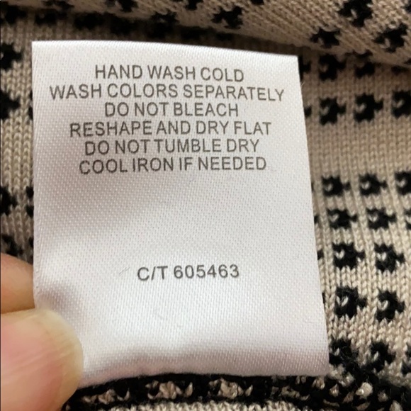 Taylor Flounce Hem Sweater Dress Size L - Picture 5 of 6